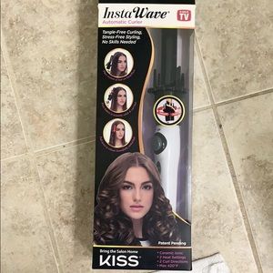 KISS InstaWave Automatic Curler
